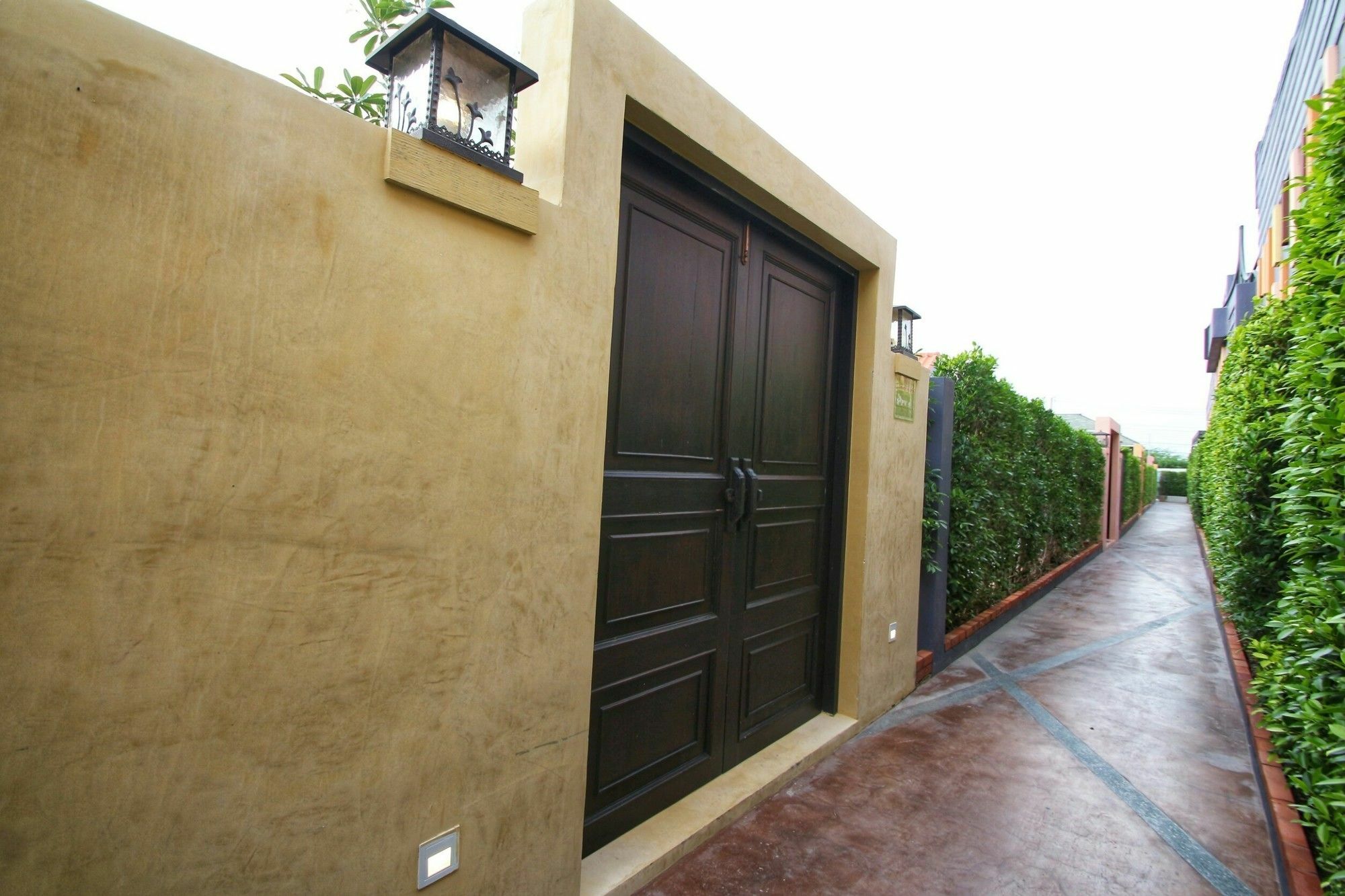 Baan Noppadol Hua Hin Loft Hotel Exterior photo